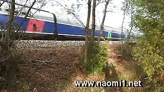 Palaižykite draugės pūlingą ir paglostykite jos vibratorių